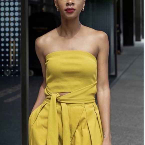 THE DROP Citronelle Bustier Wrap Around Rib Cropped Top - Picture 5 of 12